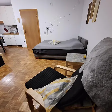 Apartma San - Near The San Simon Apartamento *